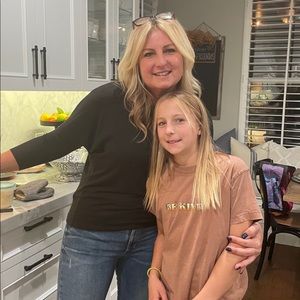 Meet your Posher, Julie